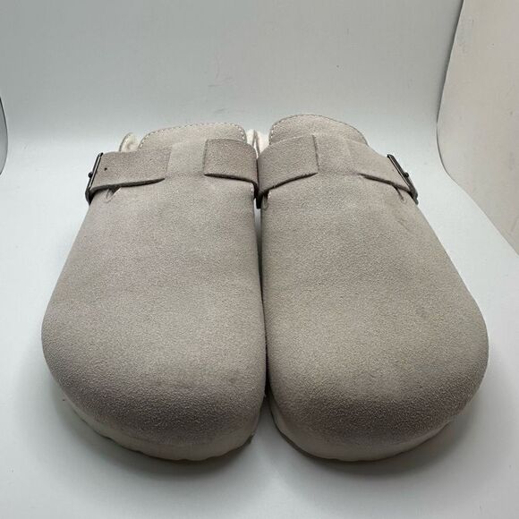 CUSHIONAIRE Women's Cork Footbed Clog with Genuine Leather Upper, Faux Fur Linin - Picture 2 of 7